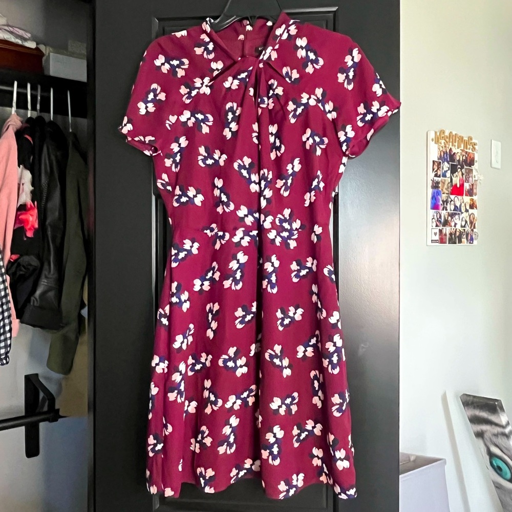 BANANA REPUBLIC FLORAL DRESS